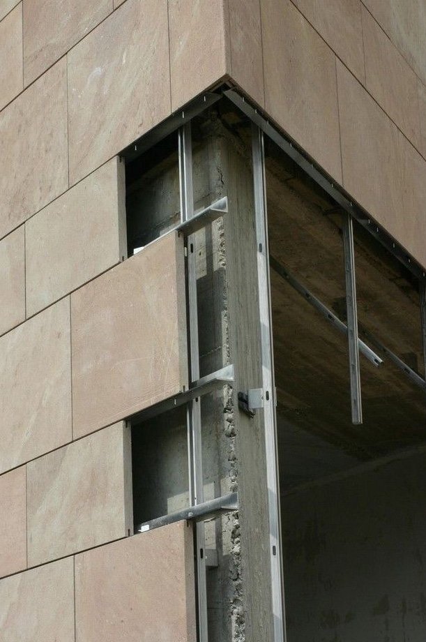 Aluminum Joinery, Exterior Cladding and Glass Implementation view 3